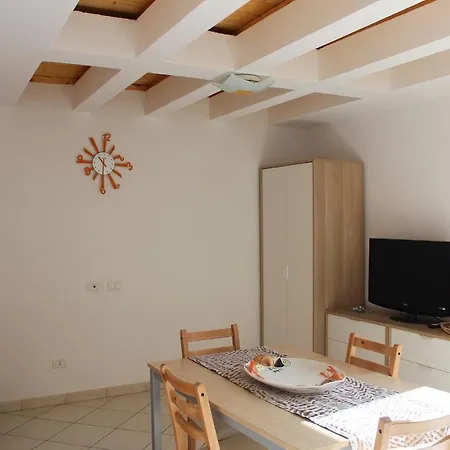 Casa Mirna Daire *