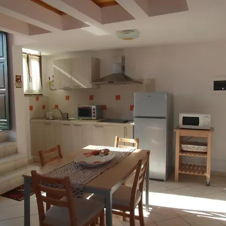 Casa Mirna Daire